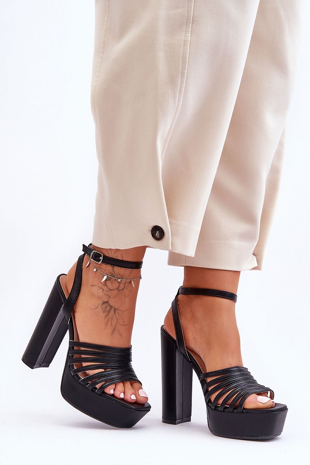 Heel sandals model 181640